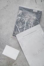 Load image into Gallery viewer, Gift Wrapping