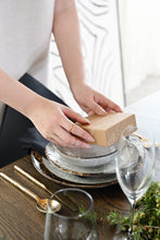 Load image into Gallery viewer, Petit Yule Ring