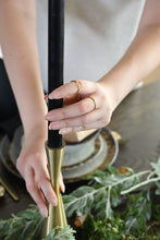 Load image into Gallery viewer, Petit Yule Ring