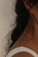 Load image into Gallery viewer, Essentiale Studs