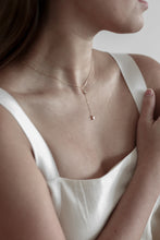 Load image into Gallery viewer, Nieve Necklace