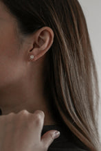 Load image into Gallery viewer, Snowflake Studs