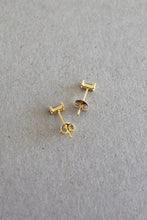 Load image into Gallery viewer, Baguette Stone Studs