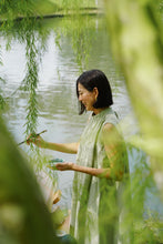 Load image into Gallery viewer, Yan Earrings