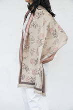Load image into Gallery viewer, Bouquet Shawl (Sample Sale)
