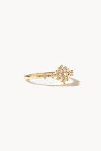 Load image into Gallery viewer, Estrella Ring
