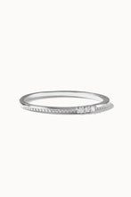 Load image into Gallery viewer, Sirius Ring
