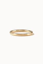 Load image into Gallery viewer, Amor Ring - Medium
