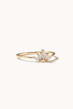 Load image into Gallery viewer, Fleur Ring
