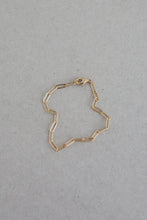 Load image into Gallery viewer, Moira Bracelet
