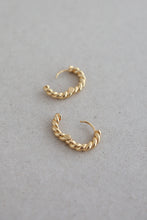 Load image into Gallery viewer, Moira Earrings
