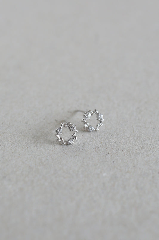 Wreath Studs